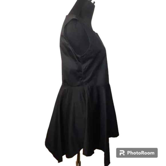 Lynn Mizono For Giselle Shepatin Black Dress Sharkbite Hem Size 2 - Picture 3 of 11